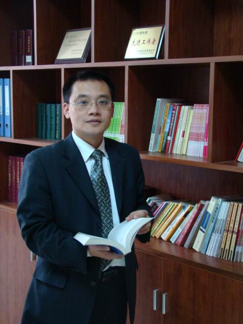 破产改制企业职工置换身份后缴纳社会保险费的